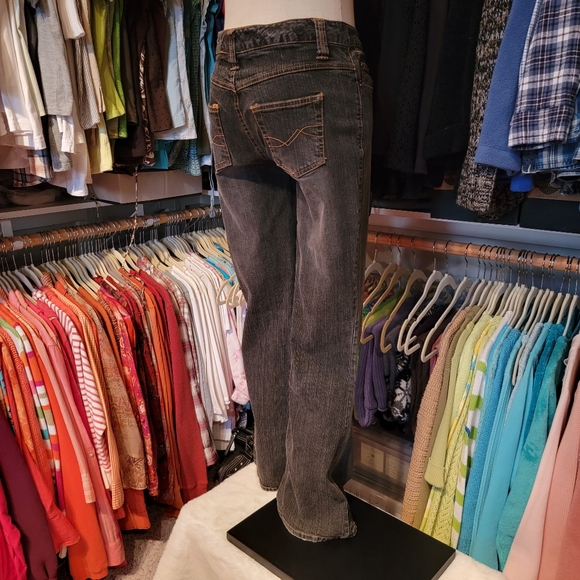 SO ♡ Sweet Black STRETCH Denim Gold Trim Stitching Fit 'n Flare Jeans 1 - Picture 12 of 17